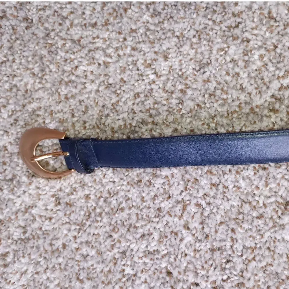 Jennifer Moore Women's Blue Leather Belt Size S Classic Casual Waist Accent